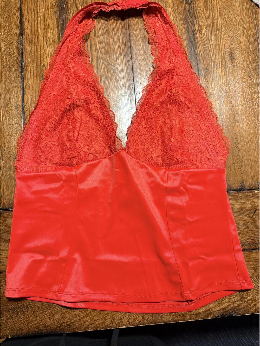 BNWT Urban Outfitters red lace halter top sz L